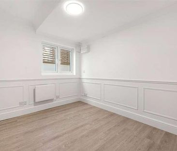 Ground Floor, Uxbridge Road, London, W12 - Photo 6