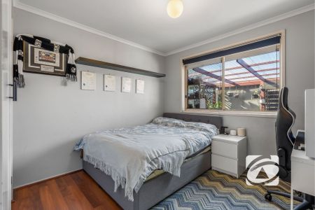 QUIET COURT LOCATION - Photo 2