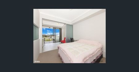 Luxury City Living | Fully Furnished 1-Bedroom Apartment - Photo 5