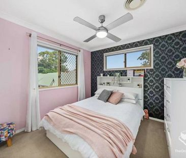 Exceptional Family Home with Pool in the Heart of Wellington Point - Photo 4
