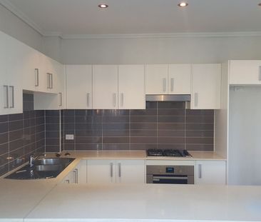 Spacious Two-Bedroom Home - Photo 3