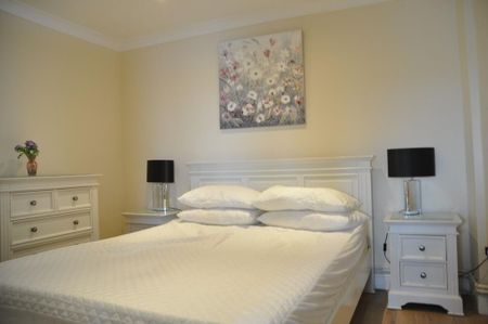 2 bedroom ground floor flat to rent - Photo 5