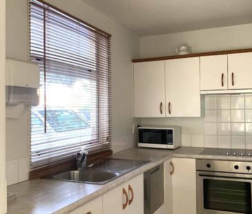 Premium Location - Photo 4