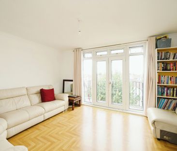 RARE TO FIND Spacious Two Bedroom Maisonette Over Two Floors - Photo 5