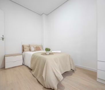 Carrer dEmili Baró, Valencia, Valencian Community 46020 - Photo 2