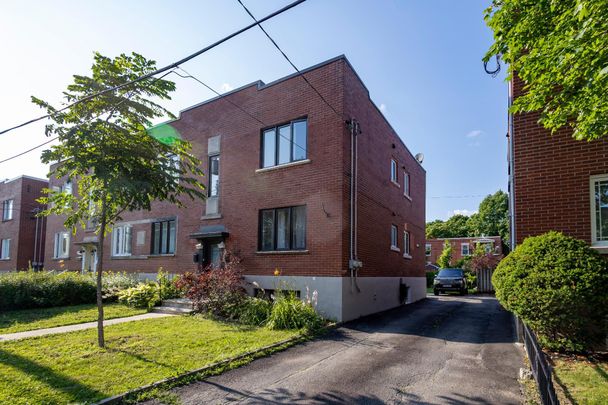 Condo for rent, Montréal (Le Sud-Ouest) - Photo 1