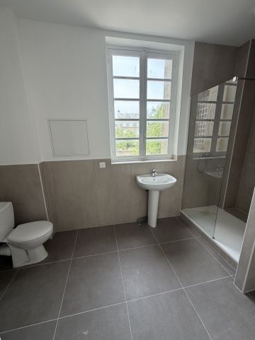 Location Appartement 3 pièces 69m² LA FERTE MACE 61600 - Photo 3