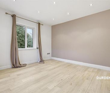 2 bedroom semi-detached bungalow to rent - Photo 2