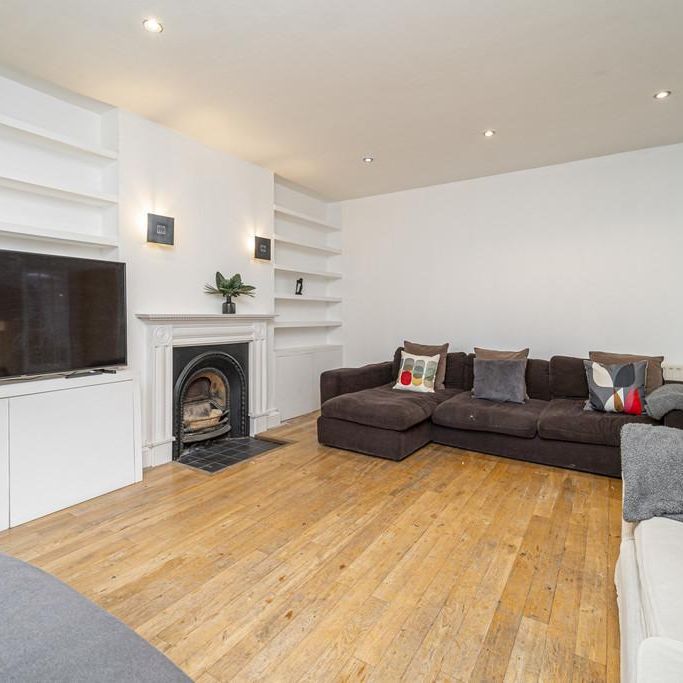 3 bedroom apartment to rent - Photo 1