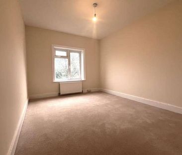 Ellisfield, Hampshire, RG25 - Photo 6