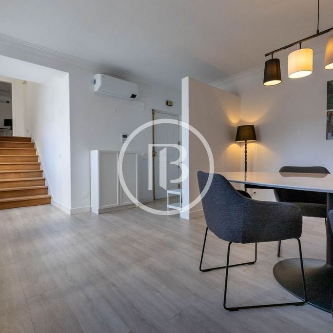 2 bedroom luxury Apartment for rent in Cascais, Lisbon - Photo 1