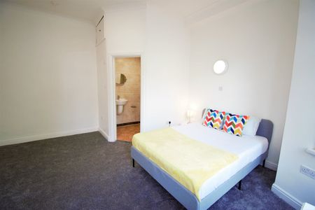 Room in a Shared House, Devonport Road, W12 - Photo 2