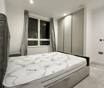 Grant Road, London - Photo 6