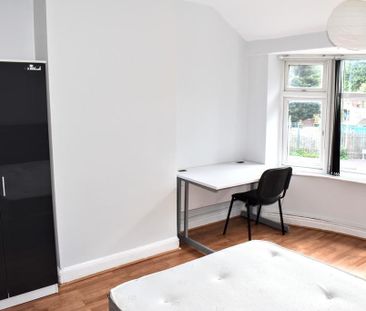 1 bedroom in a house share to rent - Photo 6