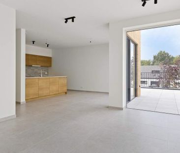 Appartement te huur in Kortrijk voor € 1.600 met 3 slaapkamers - Foto 3