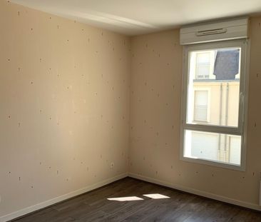 Location Appartement 3 pièces 67m² ORLEANS 45000 - Photo 5