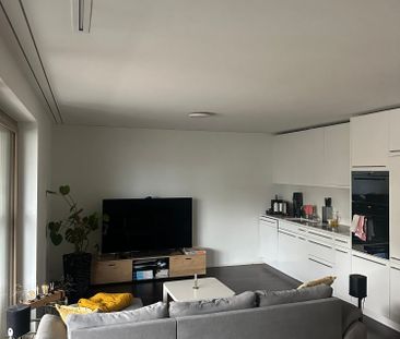 Fully Furnished 2.5 room Apartment for Sublet in Zurich, Kreis 5 - Photo 1