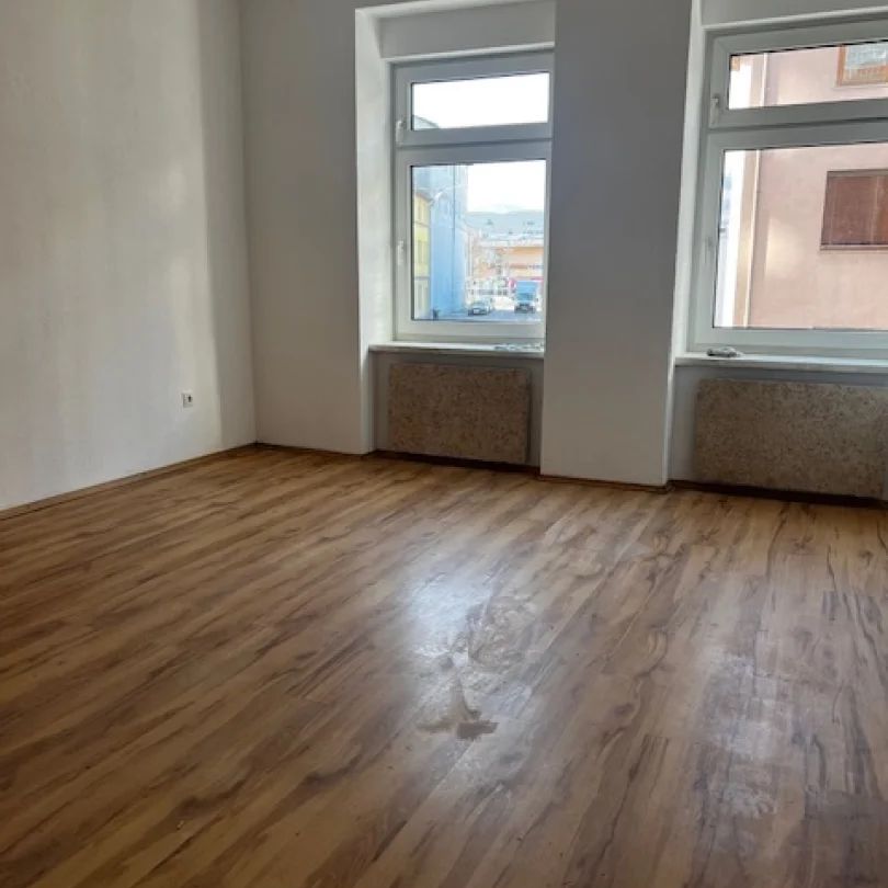 Gut aufgeteilte 3-Zimmer-Wohnung mit großzügigem Balkon – Ideal für Familien! - Foto 1
