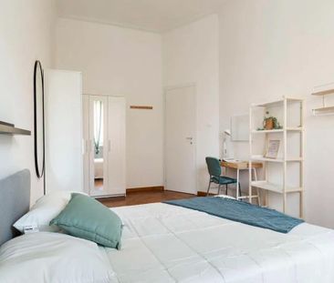 Via Giovanni Pascoli, Milan, Lombardy 20133 - Photo 4