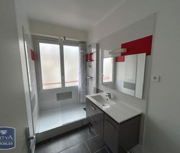 Location Appartement 3 pièces 71m² ST NAZAIRE 44600 - Photo 4