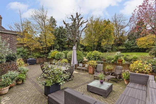 4 bedroom house to rent - Photo 1