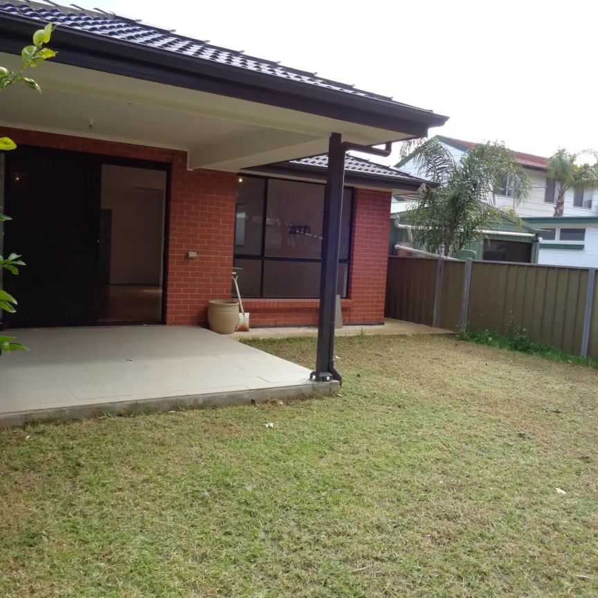 3 Doradilla Avenue, Seacombe Gardens SA 5047 - Photo 2