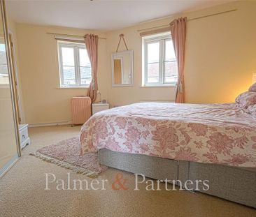 3 bedroom end of terrace house to rent - Photo 5