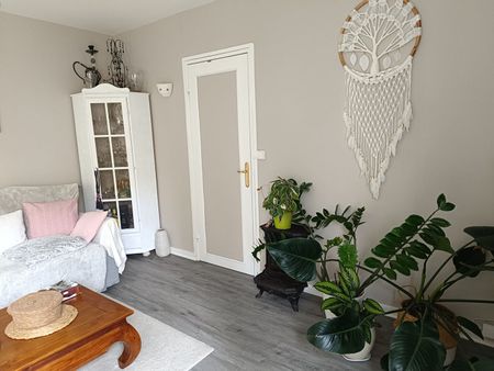 Location Appartement 3 pièces 59m² - Photo 2