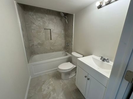 For Lease - 127 Birkhall Place Unit# Lower, Barrie, Ontario - Photo 4
