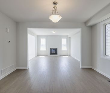 For Lease - 218 Elsie Macgill Walk, Kanata, Ontario - Photo 2