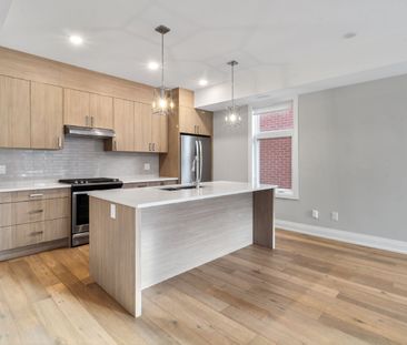 507 Churchill Avenue North - 1 - Photo 2