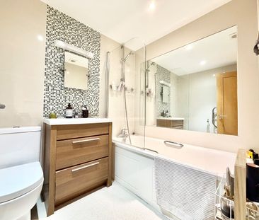 2 Bed Flat, Whitechapel High Street, E1 - Photo 5