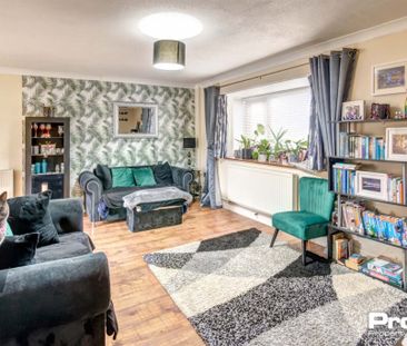 Morris Close, Stoke Holy Cross, Norfolk, NR14 8LL - Photo 1