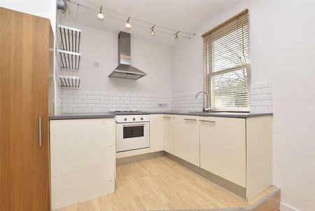James Street West, First Floor Flat, Bath, BA1 - Photo 3