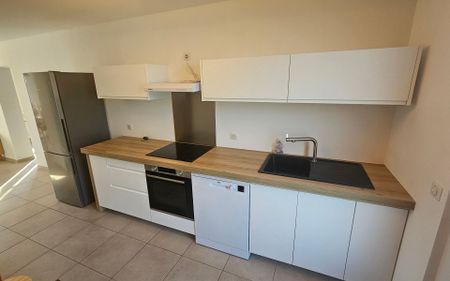 Maison à louer 5 pièces • 86 m2 Saint-Vincent-de-Tyrosse - Photo 5