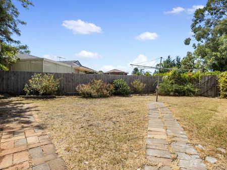 1 Dianne Place, 3337, Melton West Vic - Photo 4