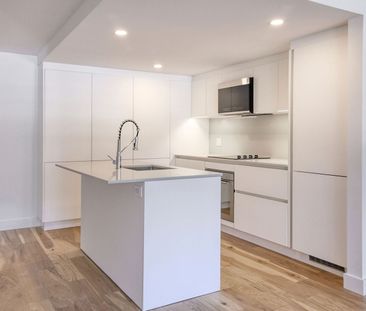 3460 Peel Street, Montréal, QC - Photo 2