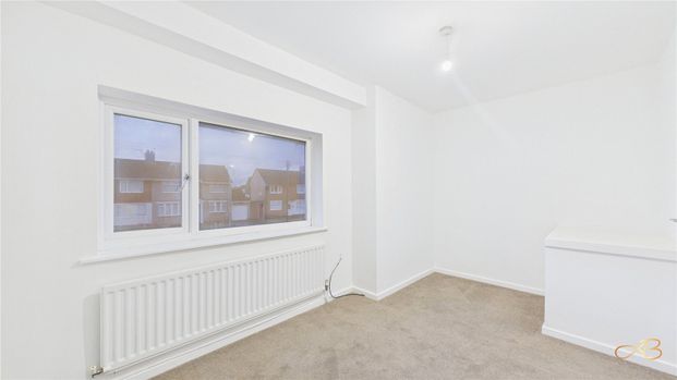 2 Bedroom Terraced - Photo 1
