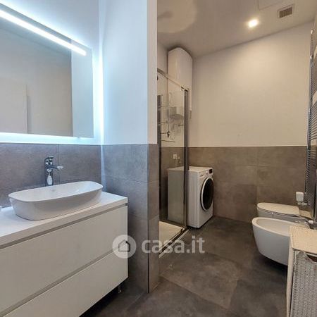 Bilocale in Affitto in Via Monte Rosa 21 a Milano - Foto 1
