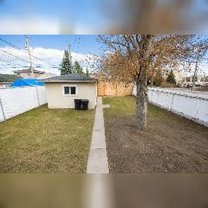 1 Bed 1 Bath BSMT Suite Garage Parkdale Edmonton - Photo 4