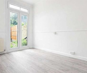 Gunning Street, London, SE18 - Photo 1