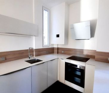 Location Appartement 3 pièces 70m² - Photo 4