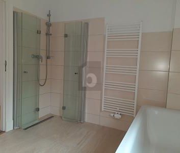 ELEGANZ MIT AUSSICHT ÜBER DEN DÄCHERN BERLINS - Foto 1