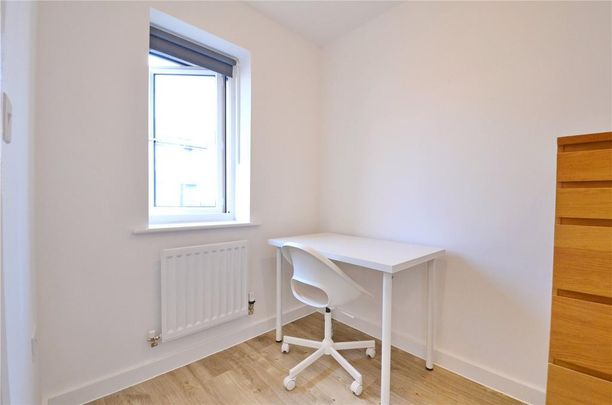 5 bedroom semi-detached house to rent - Photo 1