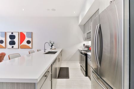 For Lease - 3687 Riva Avenue, Innisfil, Ontario - Photo 4