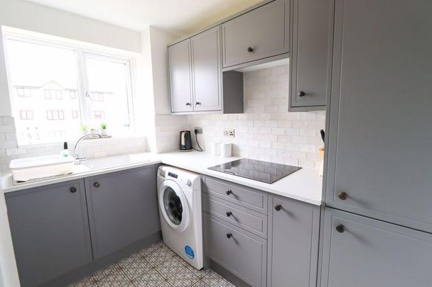 2 bedroom apartment to rent - Photo 1