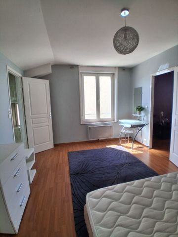 Location Appartement 2 pièces 54m² - Photo 3