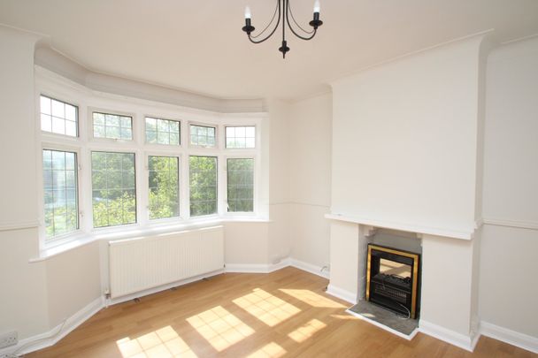 Selsdon Park Road, South Croydon CR2 - Photo 1