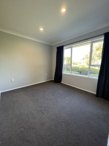 215 Avonhead RdAvonhead - Photo 3