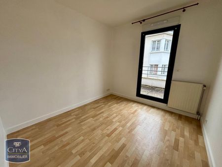 Location Appartement 2 pièces 40m² CHATEAUROUX 36000 - Photo 4